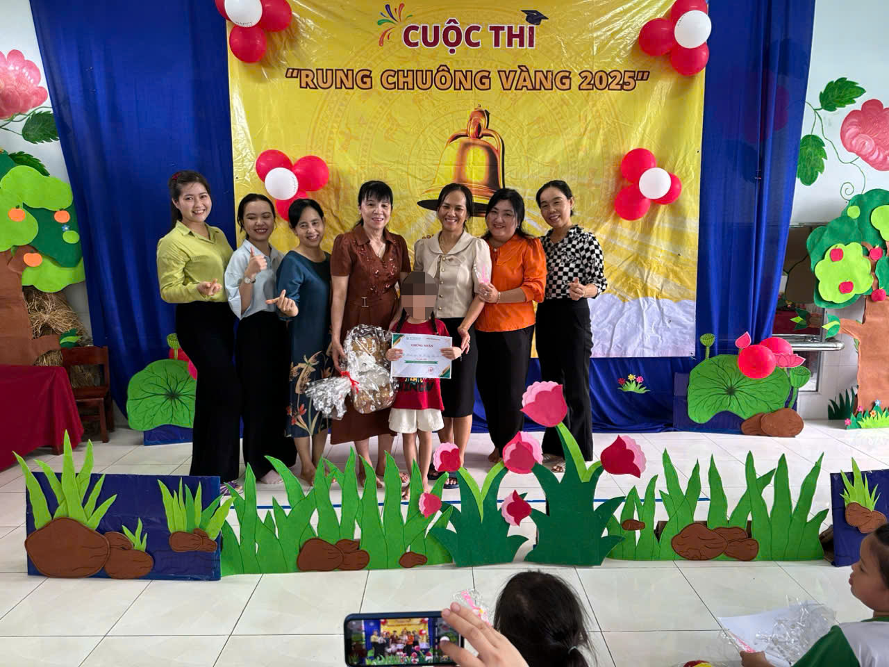 [Diễn ra 06/05/2025] Tại Trường Mầm non Hòa Long – huyện Lai Vung diễn ra cuộc thi “Rung Chuông Vàng 2025” – Khi kiến thức lan tỏa từ điểm trường chính đến từng nụ cười rạng rỡ ở điểm phụ